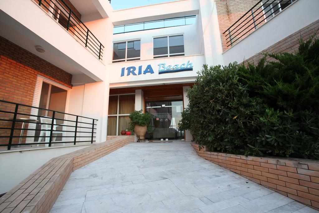 Iria Beach 외부 사진